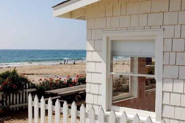 Gîte vs Hôtel à l'île Maurice : Quels sont les avantages et les inconvénients ?