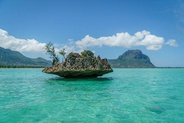 Les équipements et les accessoires indispensables pour un road trip mémorable à l'île Maurice